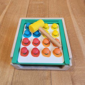 Lovevery Match & Tap Hammer Box (months 31, 32, 33)